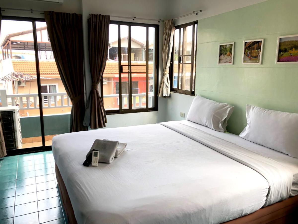 Sutus Court 7 Hotel Pattaya Ngoại thất bức ảnh